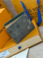 Мужской кошелек Louis Vuitton цвета хаки, артикул 345955 — фото 2