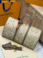 Дорожная сумка LOUIS VUITTON — изображение 2