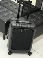 Чемодан RIMOWA