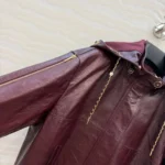 Женская кожаная куртка Chanel бордового цвета, артикул 346068 — фото 6