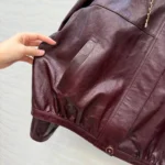 Женская кожаная куртка Chanel бордового цвета, артикул 346068 — фото 8