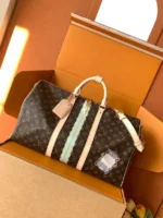 Дорожная сумка LOUIS VUITTON — изображение 2