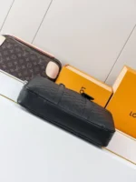 Портфель LOUIS VUITTON — изображение 4