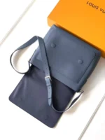 Сумка мессенджер LOUIS VUITTON — изображение 3