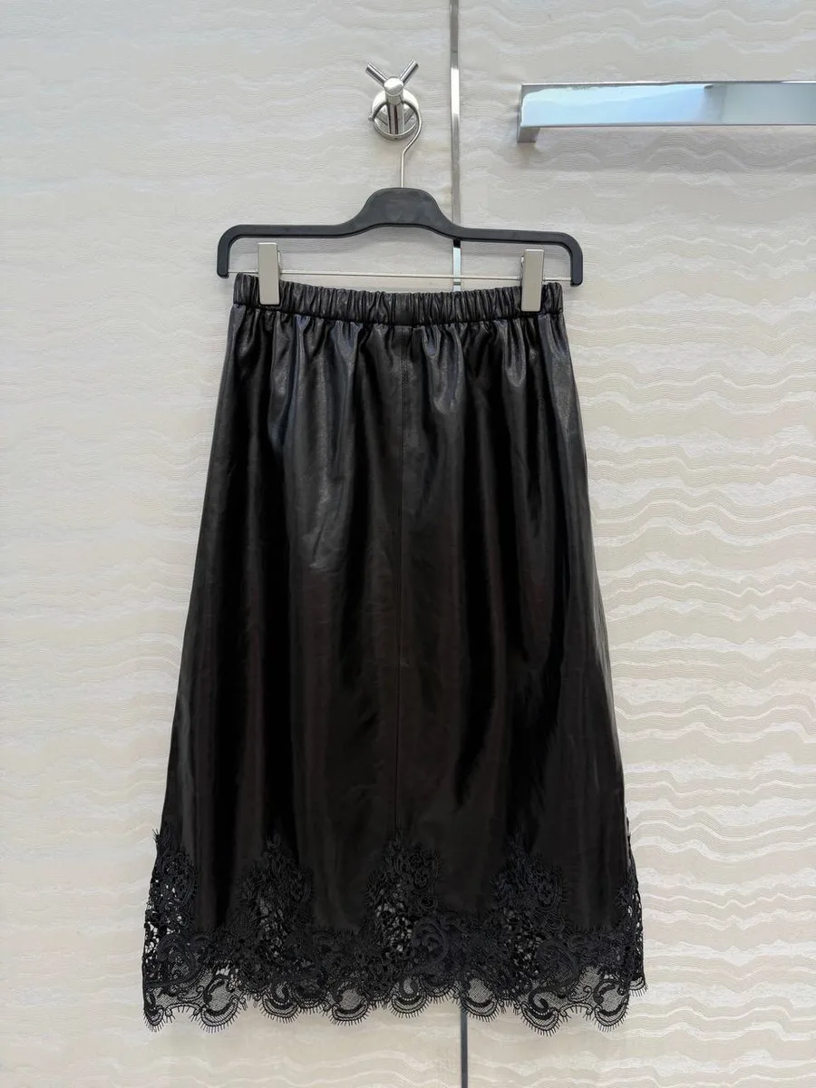346207_1 Женская кожаная юбка Ermanno Scervino чёрного цвета, артикул 346207