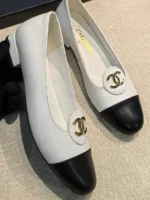 Женские балетки Chanel белого цвета, артикул 346230 — фото 3