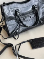 Женская сумка Balenciaga чёрного цвета, артикул 346245 — фото 4