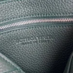 Мужская сумка мессенджер Bottega Veneta цвета хаки, артикул 346343 — фото 7