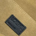 Мужская сумка мессенджер Loewe чёрного цвета, артикул 346353 — фото 8