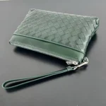 Мужской клатч Bottega Veneta цвета хаки, артикул 346355 — фото 4