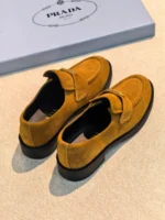 Женские лоферы Prada коричневого цвета, артикул 346412 — фото 4