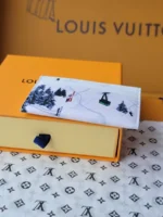 Мужской картхолдер Louis Vuitton белого цвета, артикул 346452 — фото 3