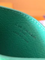Мужской картхолдер Louis Vuitton зелёного цвета, артикул 346456 — фото 8
