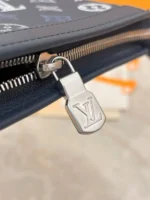 Мужской клатч Louis Vuitton тёмно-синего цвета, артикул 346463 — фото 7