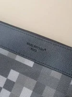Мужской клатч Louis Vuitton чёрного цвета, артикул 346470 — фото 7