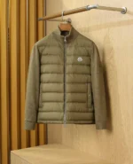 Мужская куртка Moncler цвета хаки, артикул 346480