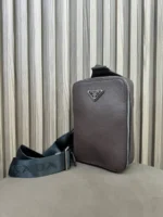 Мужская сумка-слинг Prada коричневого цвета, артикул 346522 — фото 3