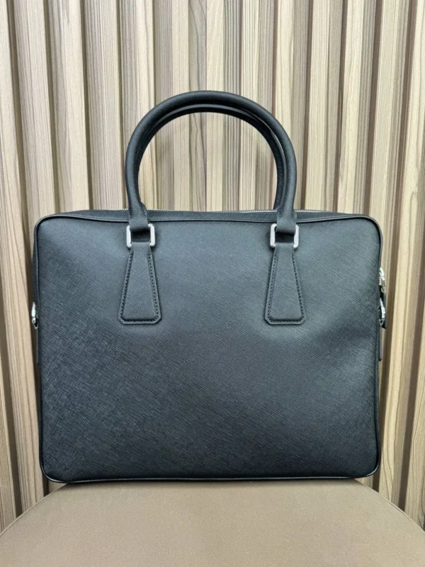 Портфель PRADA из сафьяновой кожи — фото 2