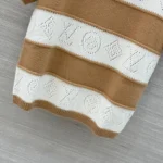 Женская футболка Louis Vuitton коричневого цвета, артикул 346578 — фото 7
