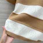 Женская футболка Louis Vuitton коричневого цвета, артикул 346578 — фото 8