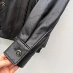 Женская кожаная куртка Chanel чёрного цвета, артикул 346584 — фото 7
