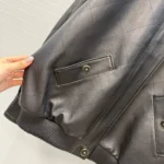 Женская кожаная куртка Chanel чёрного цвета, артикул 346584 — фото 8