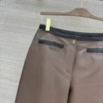 Женские кожаные брюки Chanel коричневого цвета, артикул 346598 — фото 4