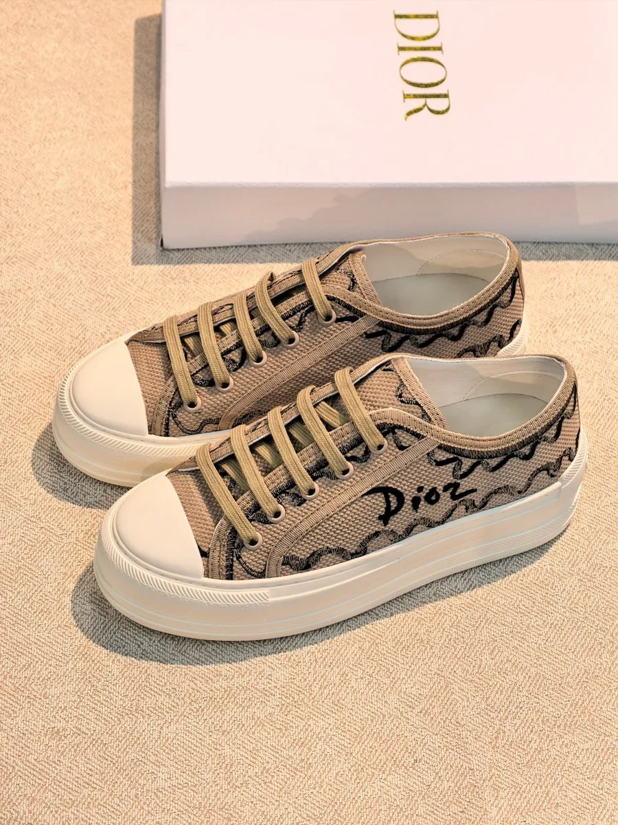 346602_1 Женские кеды Dior бежевого цвета, артикул 346602