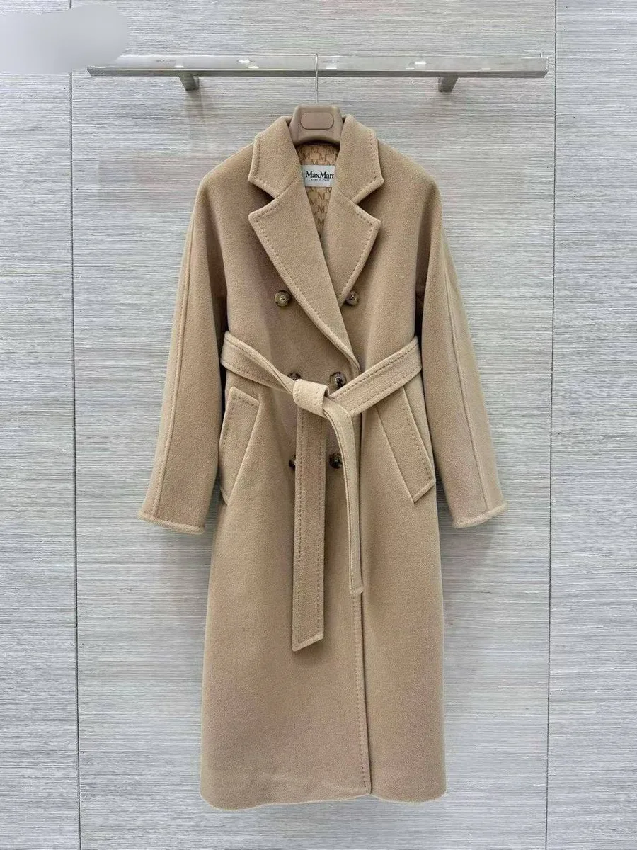 346680_1 Женское пальто Max Mara бежевого цвета, артикул 346680