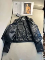 Женская кожаная куртка Saint Laurent чёрного цвета, артикул 346688 — фото 3