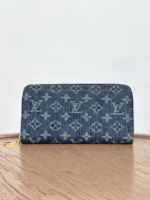 Женский кошелёк Louis Vuitton синего цвета, артикул 346738 — фото 4