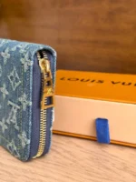 Женский кошелёк Louis Vuitton синего цвета, артикул 346738 — фото 5
