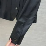 Женская кожаная куртка Chanel чёрного цвета, артикул 346782 — фото 8