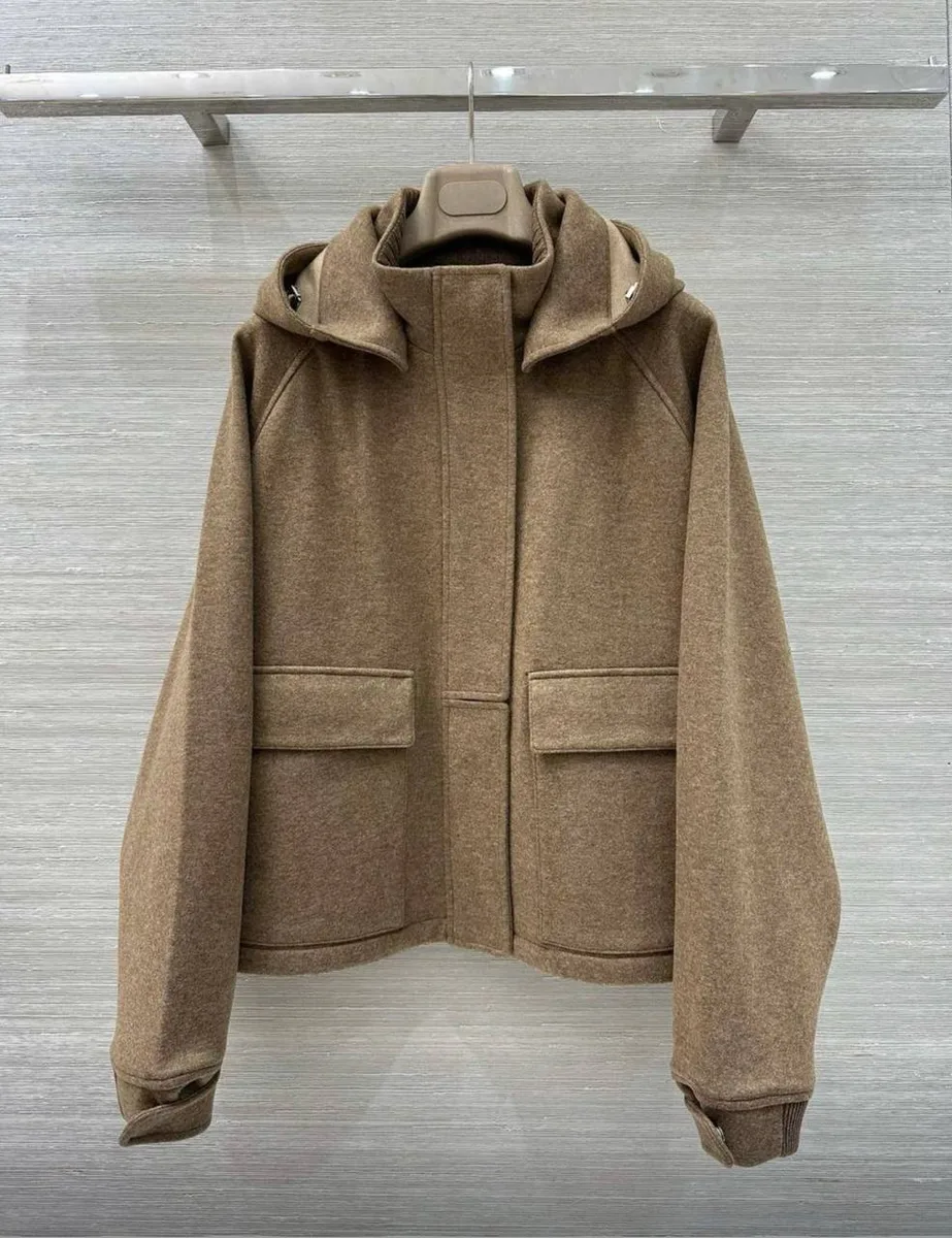 346789_1 Женское пальто Loro Piana коричневого цвета, артикул 346789