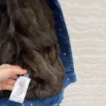Женская джинсовая куртка Saint Laurent синего цвета, артикул 346793 — фото 7