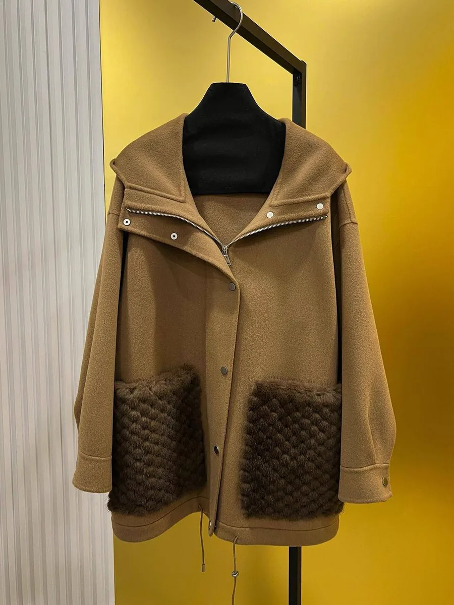 346795_1 Женское пальто Loro Piana коричневого цвета, артикул 346795