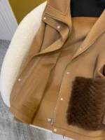 Женское пальто Loro Piana коричневого цвета, артикул 346795 — фото 8