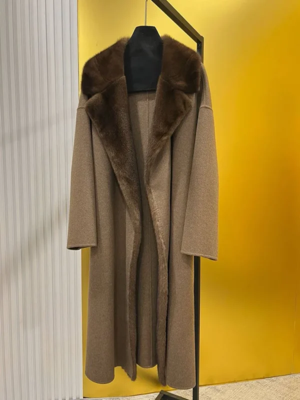 Пальто LORO PIANA