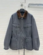 Женская джинсовая куртка Prada серого цвета, артикул 346814