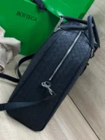 Мужской портфель Bottega Veneta тёмно-синего цвета, артикул 346966 — фото 4