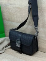 Мужская сумка мессенджер Bottega Veneta чёрного цвета, артикул 346969 — фото 3