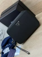 Мужской клатч Prada чёрного цвета, артикул 346977