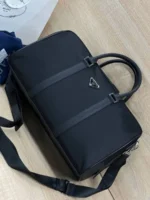 Мужская дорожная сумка Prada чёрного цвета, артикул 346981 — фото 3