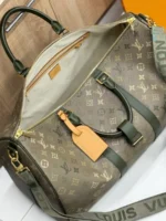 Мужская дорожная сумка Louis Vuitton цвета хаки, артикул 346988 — фото 4