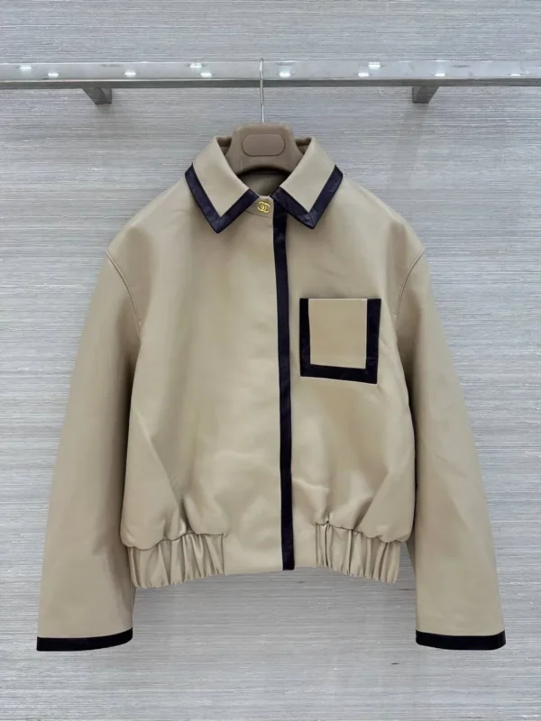 Кожаная куртка CHANEL