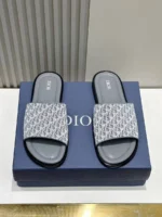 Мужские шлепанцы Dior серого цвета, артикул 347080 — фото 2