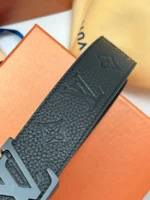 Мужской ремень Louis Vuitton чёрного цвета, артикул 347090 — фото 3