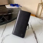 Мужское портмоне Louis Vuitton чёрного цвета, артикул 347133