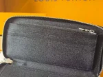 Мужское портмоне Louis Vuitton чёрного цвета, артикул 347136 — фото 5