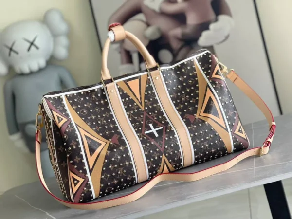 Дорожная сумка LOUIS VUITTON — фото 2